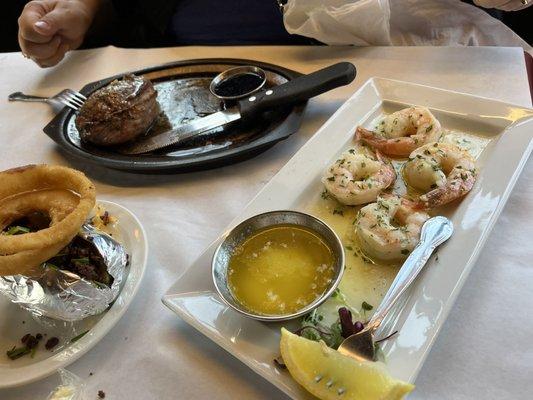 Tenderloin and sautéed shrimp