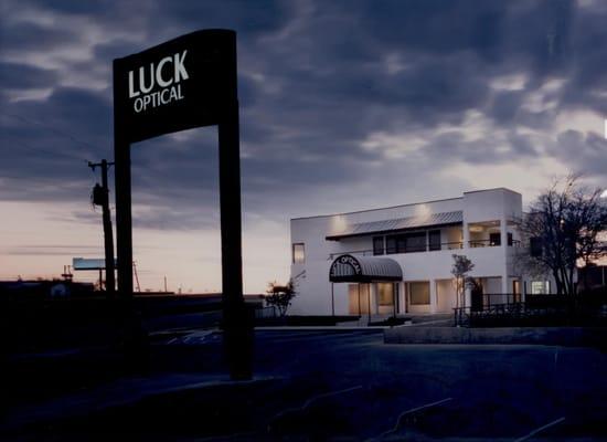 Luck Optical