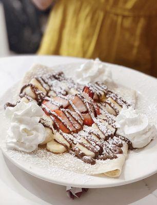 Strawberry and banana crepe