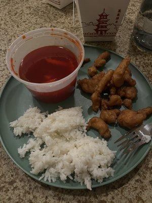 Sweet and sour chicken w/ white rice