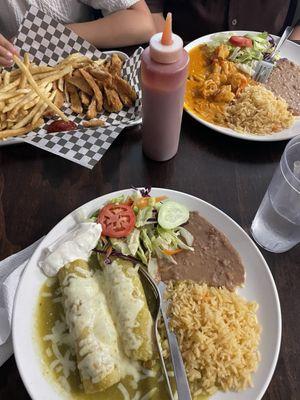 Green enchiladas de pollo, camarones Camarones a La Cachanilla, kids chicken strips