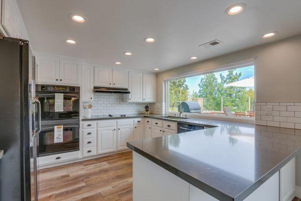 22942 Lovios, Mission Viejo | 4 bedroom on a prime lot overlooking the lake!