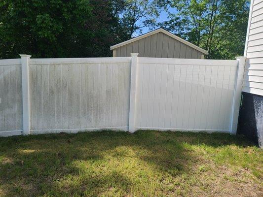 BEFORE AND AFTER PRESSURE WASHING FENCE