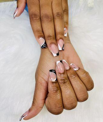 Young star nails