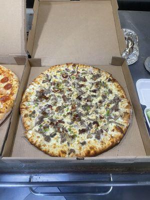 X - Large Philly Cheesesteak Pizza