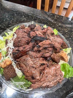 Caesar Salad with steak tip