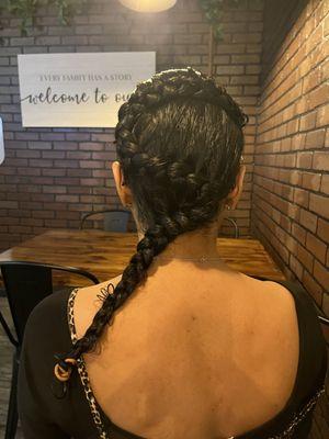 An elegant s braid