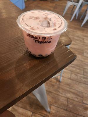 Strawberry milk tea with tapioca boba