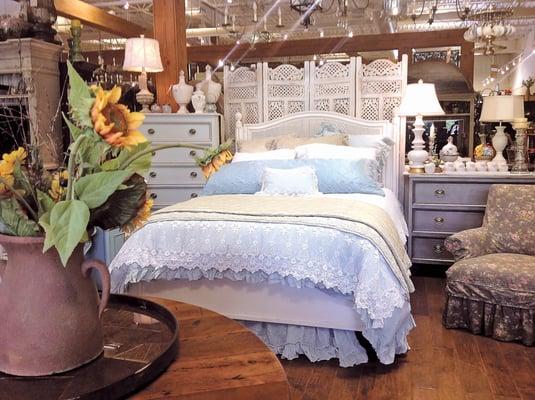 Vintage bedroom collection available in 20+ colors and finishes. Great romantic style and many quality details!