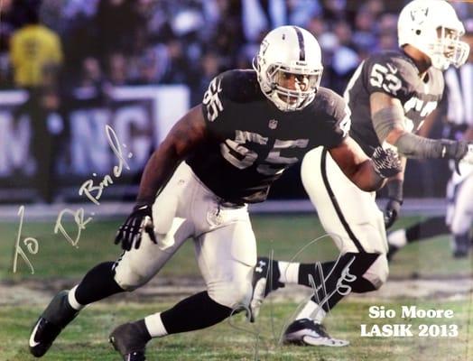 Sio Moore had LASIK at our Laser Eye Center