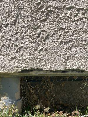 Crumbling stucco