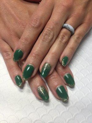 Glitter & Shellac on Healthy Natural Nails