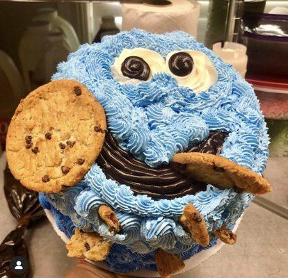 Cookie Monster Ice Cream Cake