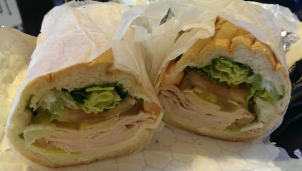 January 23 2016 (in the middle of the snowstorm); Turkey, provolone, lettuce, tomatoes, mayo, pickles ($6).