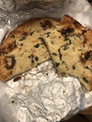 Garlic naan