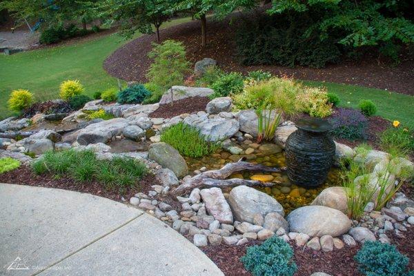 Backyard water feature and fountain