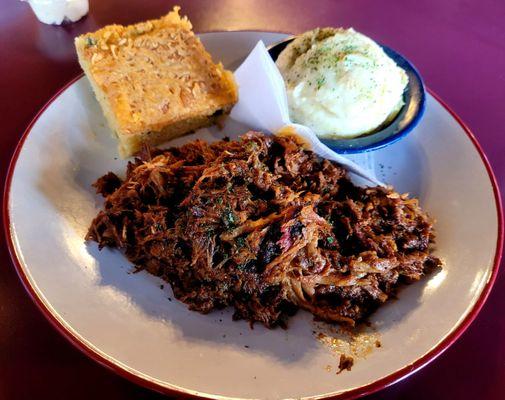 Pulled pork, jalapeño corn bread and mashed potatoes!