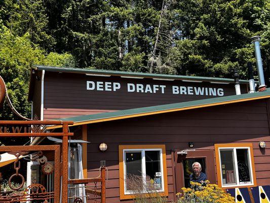 Deep Draft Brewing