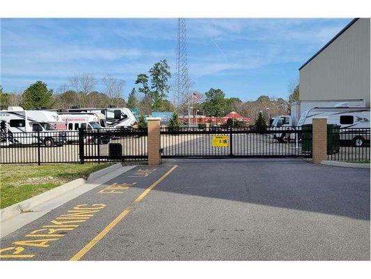 Exterior Units - Extra Space Storage at 4601 Station House Rd, Chesapeake, VA 23321