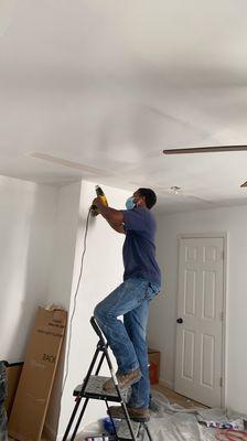 New drywall ceiling