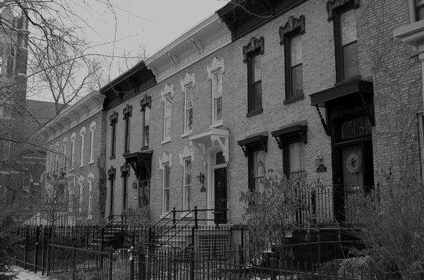 Historic Fremont Rowhouses in DePaul neighborhood