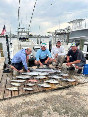 1 wahoo
 1 king fish
 1 almaco jack
 1 long spined squirrel fish
 1 sand tile
 2 knobhead porgy
 8 triggerfish