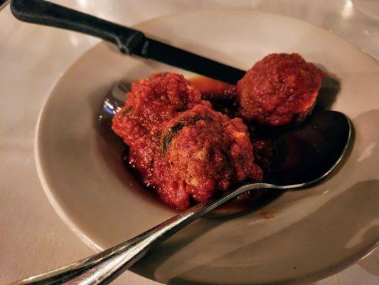 3 Meatballs Appetizer (in marinara sauce)