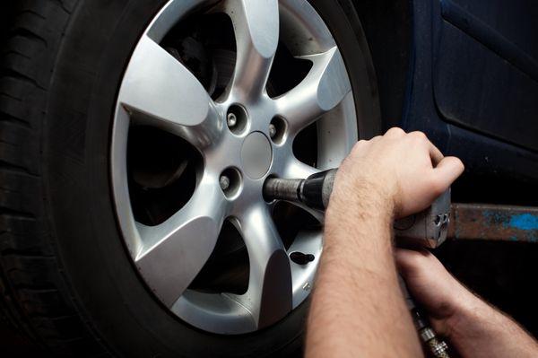 Need a new set of tires? Let Dale's Auto Service & Tire Mart help.