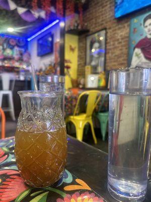 Agua de tamarindo