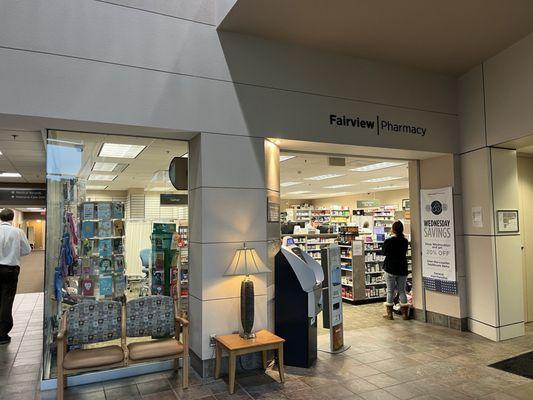 Pharmacy/Gift Shop Entrance