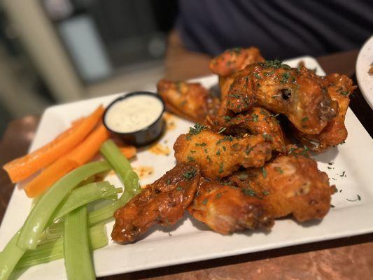 BUFFALO WINGS (12PC)