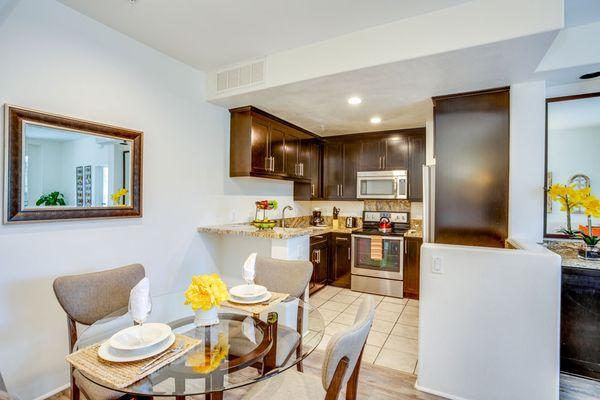 Dining Room and Kitchen at L'Estancia Apartment Homes