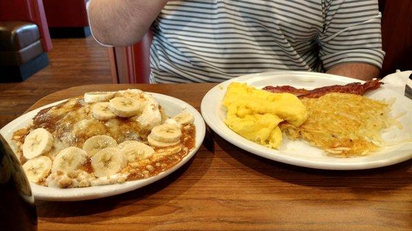 Salted Caramel Banana Pancakes