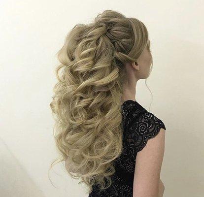 Full Head of High Lights  Olaplex  Party Curls