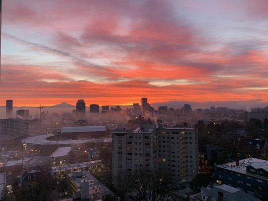 All my coworkers/friends were always jealous of my morning sunrise view :) Now I'm jealous of everyone who still gets it.