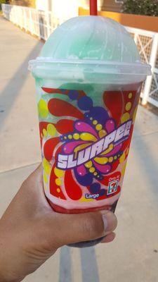 Go "Large" or go home! I bought the large #Slurpee, but now I want to pour it over my head in this hot and humidity day (07/18/17)!