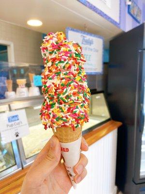 Small Soft serve with rainbow sprinkles