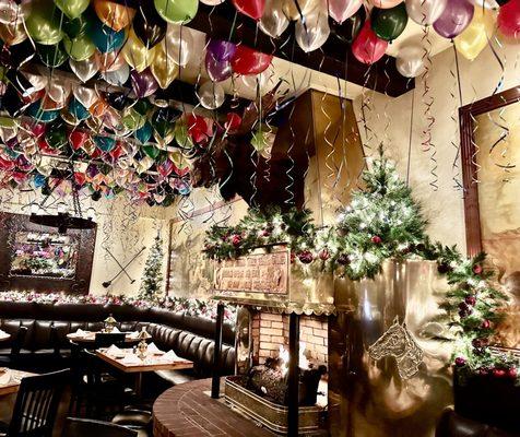 Decked out with balloons for NYE! It is such a charming place.