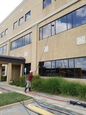 Commercial Window Washing