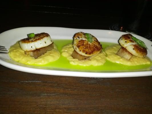 Pan Seared Scallops