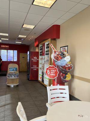 Very nice inside Smoothie King