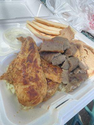 Victor's Chicken and Gyros Plate