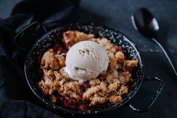 Blackberry Crumble, Black Pepper Ice Cream