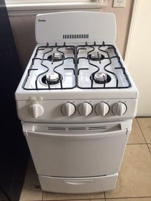 finding a stove this size that was in stock was impossible. Quality Appliances had it :)