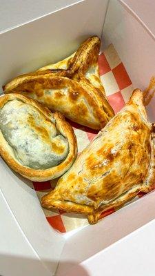 3 Empanadas |Instagram @restaurant_aholic