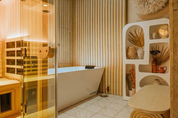 The recovery room is calling - infrared sauna and cold plunge