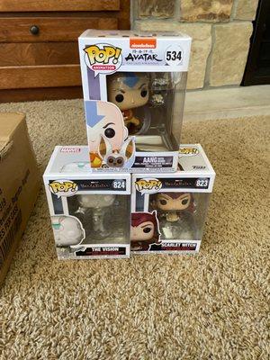 3 Funko Pops