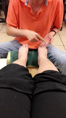 Cannot be anymore thankful to Ming for my last minute pedicure!