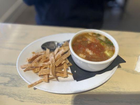 Chicken tortilla soup w/avocado and grilled chicken pieces