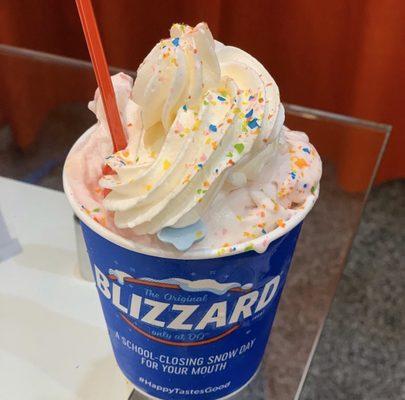 What I ordered (piñata blizzard)